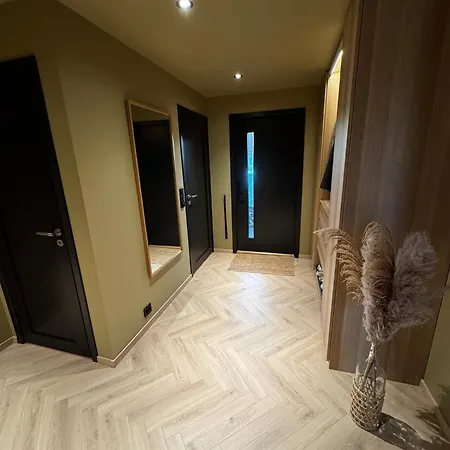 Luxury Retreat With Parking And Garden * 스타방에르